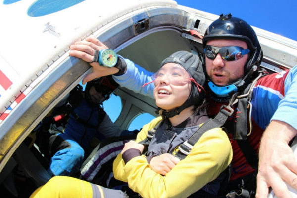 learn to skydive things to learn before you die