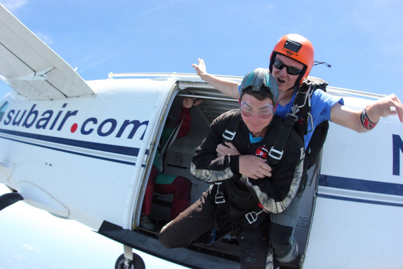 skydiving-freefall-what-is-it-like.jpg