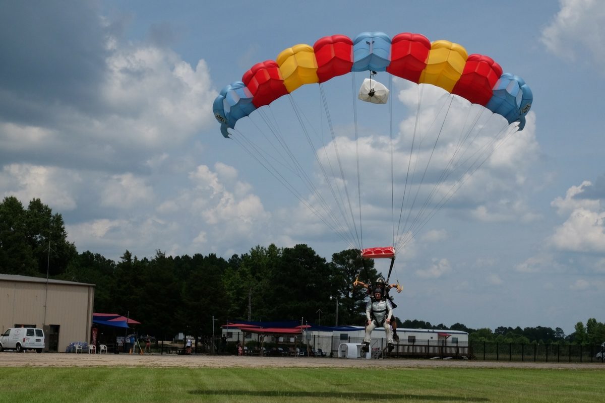 parachute landing a tandem skydive